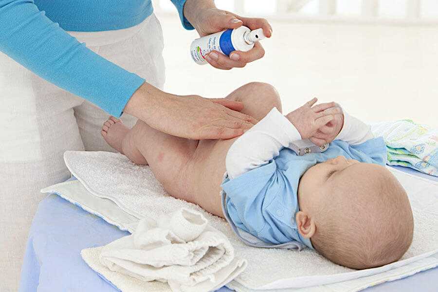 Как ухаживать за новорождённым ребёнком