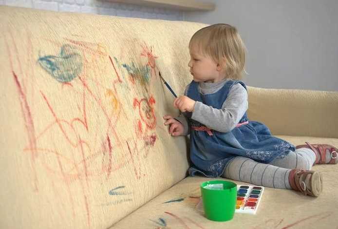 Чем рисовать ребенку на стенах, прошу совета