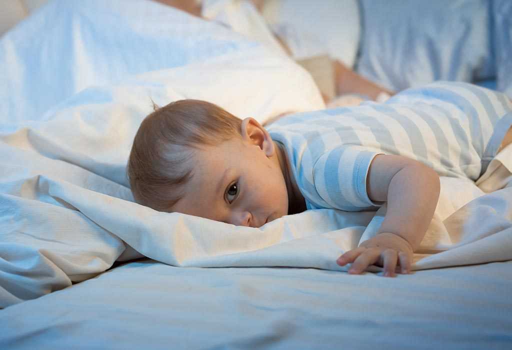 Сон ребенка в 6 месяцев: режим и организация здорового сна
