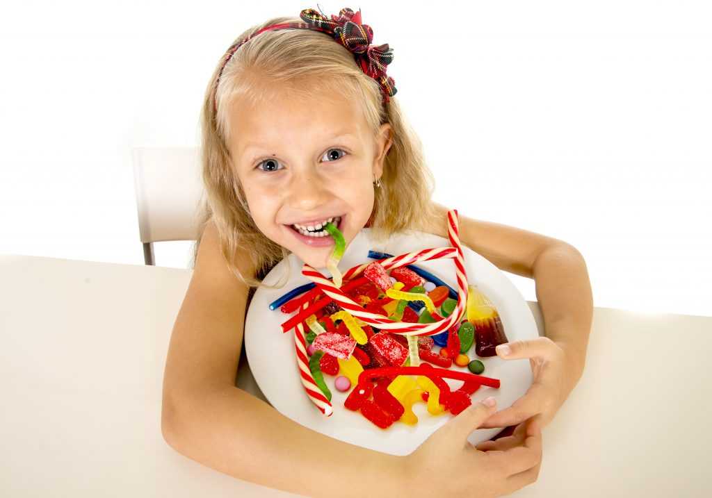 Какие сладости можно давать ребенку: как выбрать полезное
