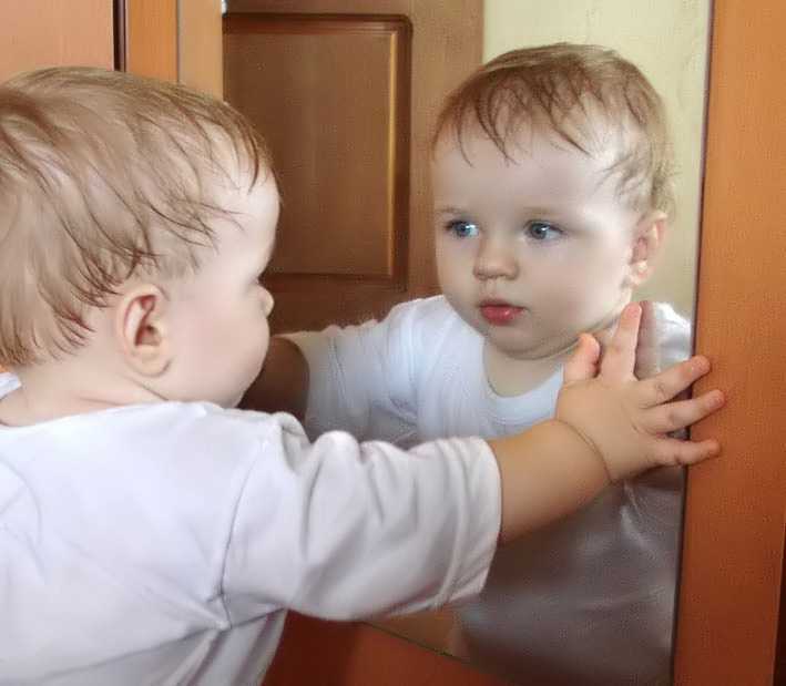 Можно ли младенцу смотреться в зеркало | главный перинатальный - всё про беременность и роды