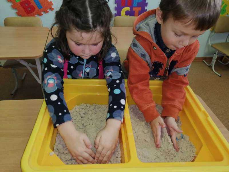 Песочная терапия для детей - методы коррекции, элементы и возможности