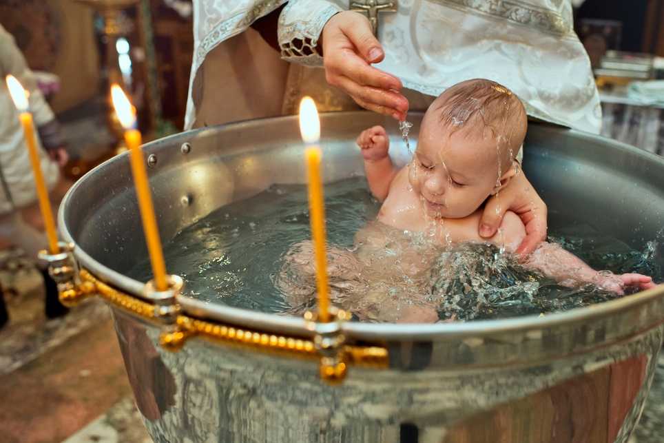 Обязанности крестных родителей