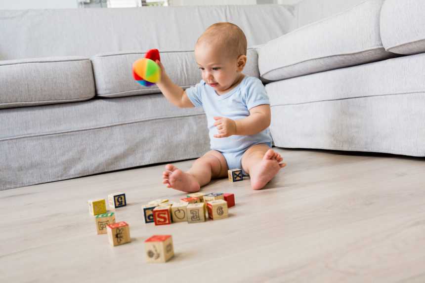 Развивающие игры с рождения до 6 месяцев – 25 лучших игр с новорожденным