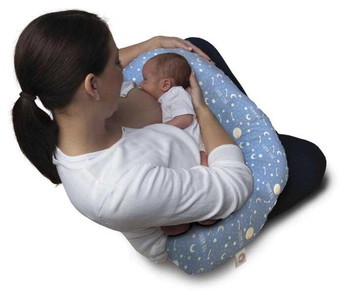 Подушка для кормления грудного ребенка: какая лучше и как использовать