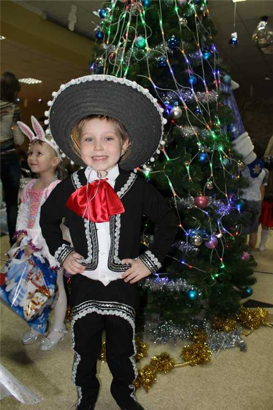 Костюм для мальчика своими руками — лучшие идеи костюмов к новому году. костюмы волка, миньона, пирата, дракулы, гнома. 80 фото лучших костюмов для ребенка