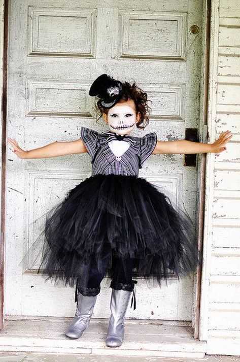 5 простых и быстрых детских костюмов на хэллоуин своими руками