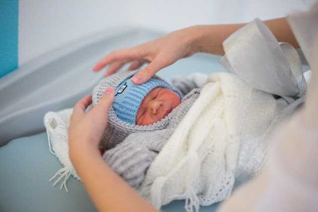 Одеяло конверт для новорожденного своими руками, как сшить конверт на выписку, пошаговые инструкции изготовления