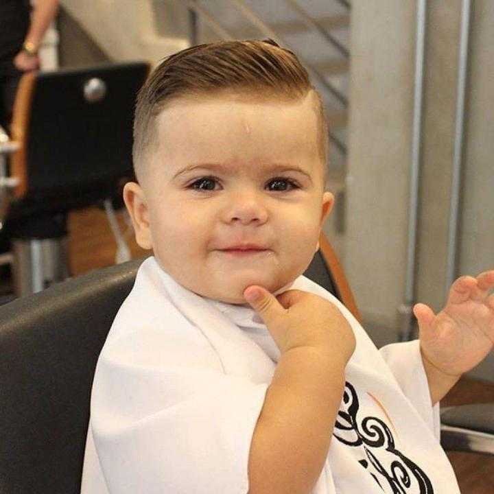В каком возрасте вашего ребенка вы отвели его первый раз стричься в парикмахерскую?