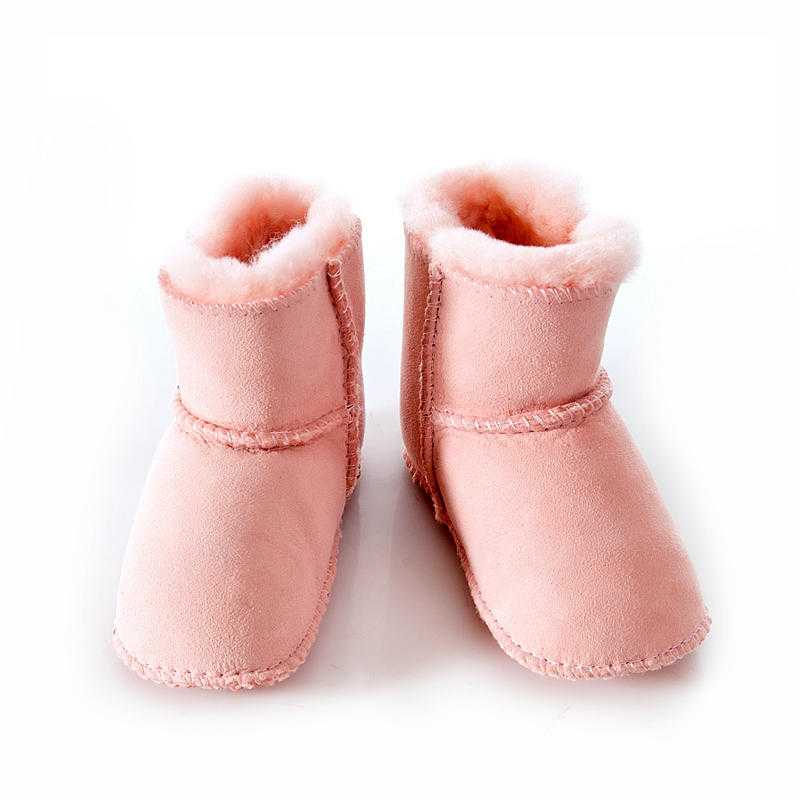 Угги для малышей (32 фото): обувь для детей до года, пинетки-угги