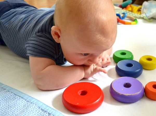 Развивашки для детей: плюсы и минусы. методики раннего развития.
