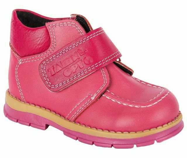 Требования к первой обуви для малыша, советы для родителей