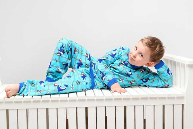 Что такое слитная пижама: выбор, материалы, преимущества и недостатки