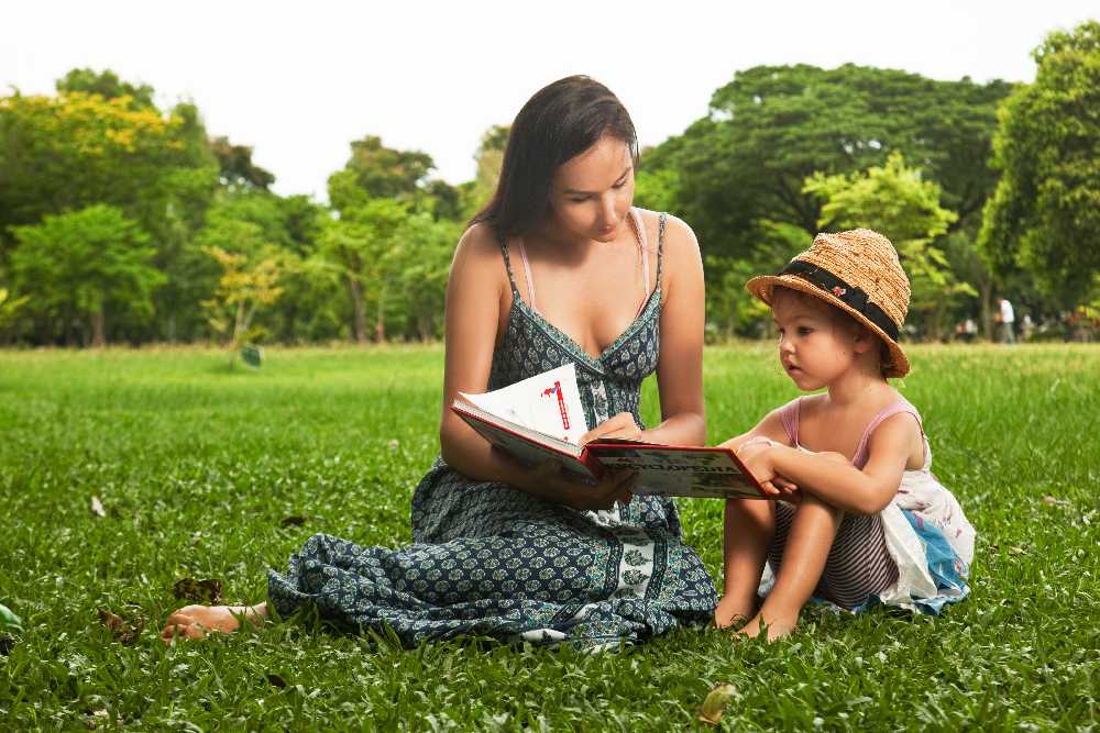 Откровение мам. Family reading book. Picnic reading.