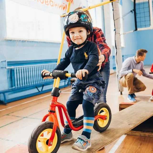 Беговел (57 фото): как называется детский велосипед без педалей? обзор беговелов kokua, moby kids и других. как подобрать беговел-каталку для самых маленьких?