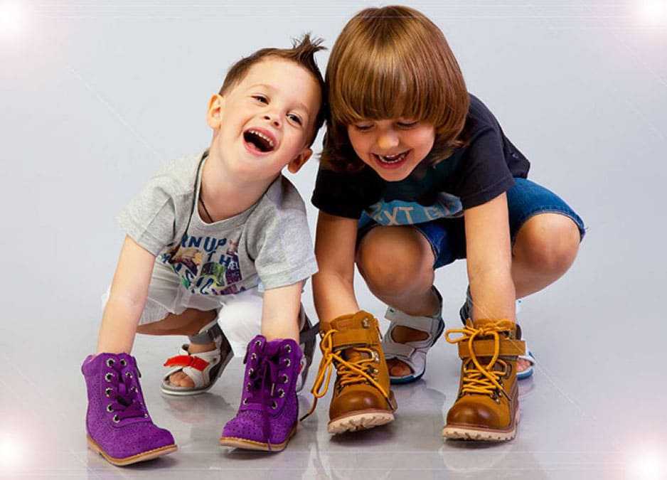Параметры выбора первой обуви для детей. первая обувь для малыша: как правильно выбрать «башмачки» на первые шаги?