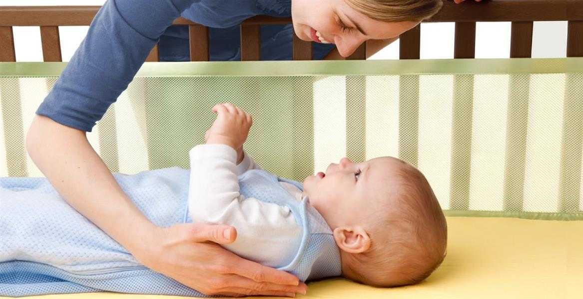 Как приучить ребенка засыпать самостоятельно: практические советы и полезные рекомендации специалистов для перевода малыша на отдельную кроватку