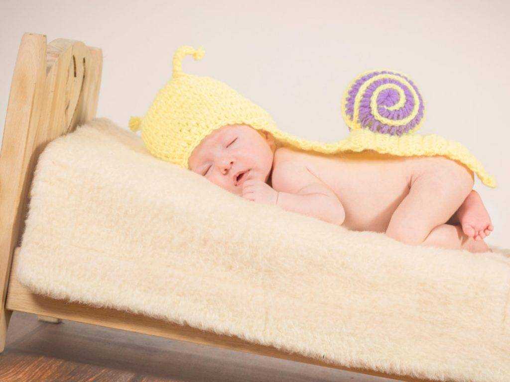 Как уложить спать месячного младенца?