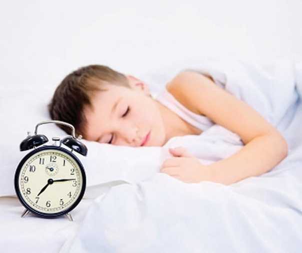 7 подсказок о том, как без проблем уложить ребенка спать
