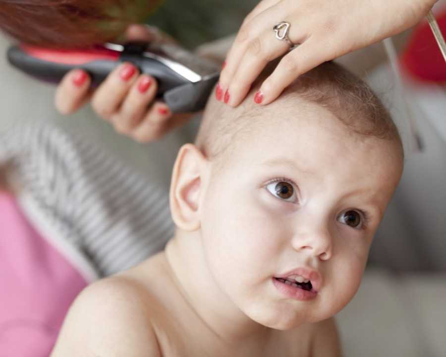 Когда первый раз стричь волосы ребенку: традиции православия, рекомендации