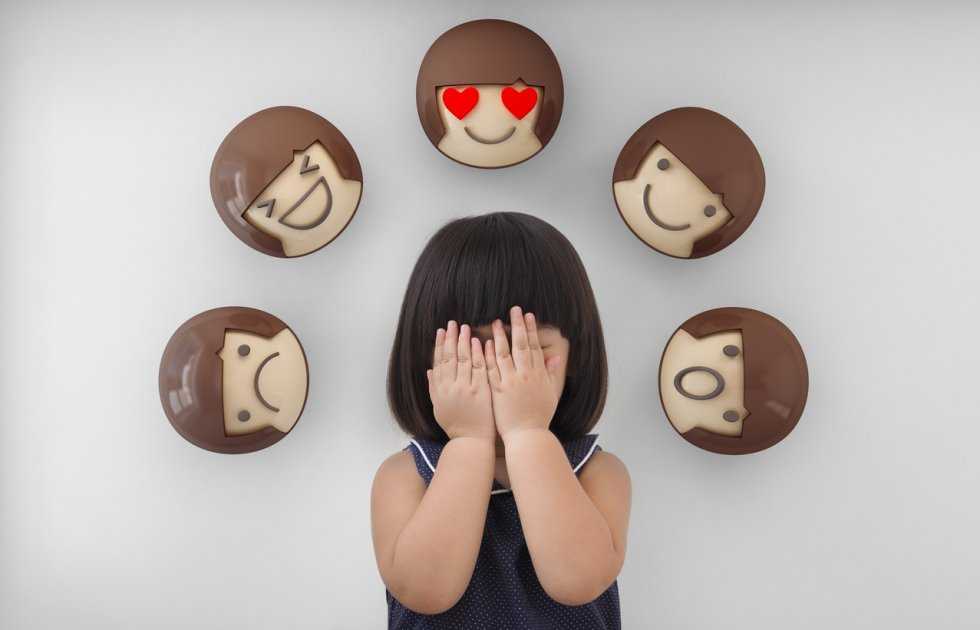 Как научить ребёнка выражать свои эмоции