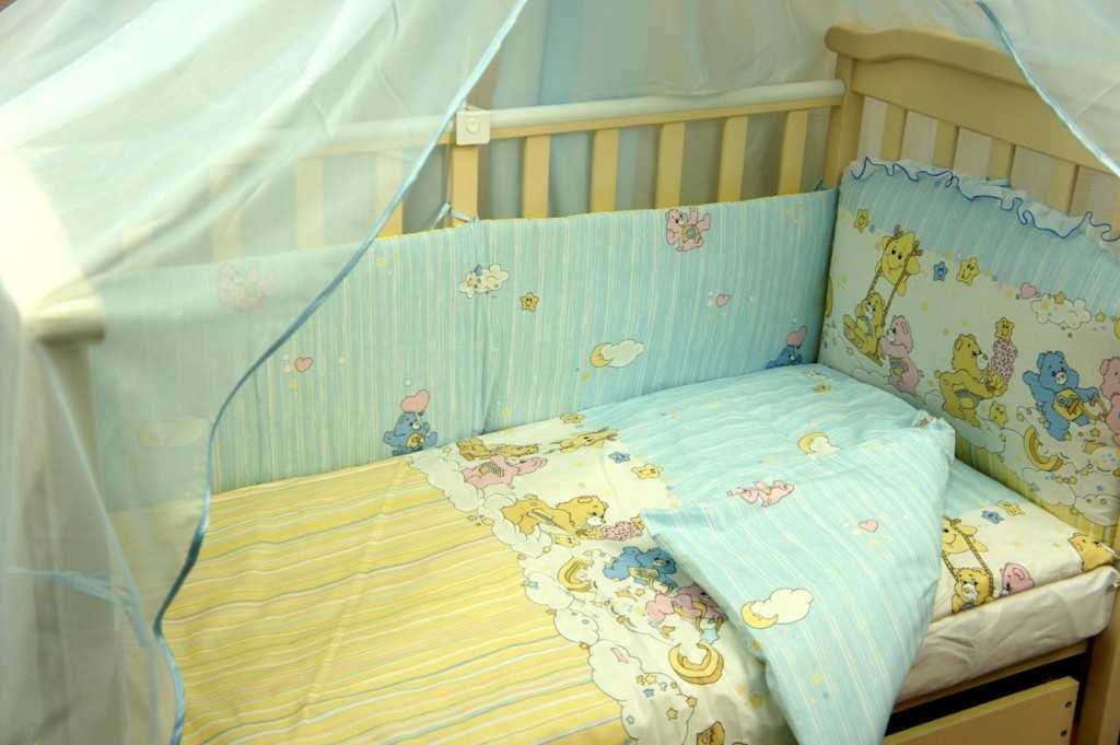 Размеры детского постельного белья в кроватку: комплекты для новорожденных 120х60, 160х80 и других стандартных размеров