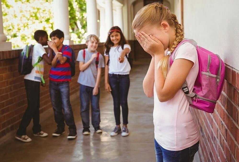 10 советов, если ребенка обижают в школе, что делать