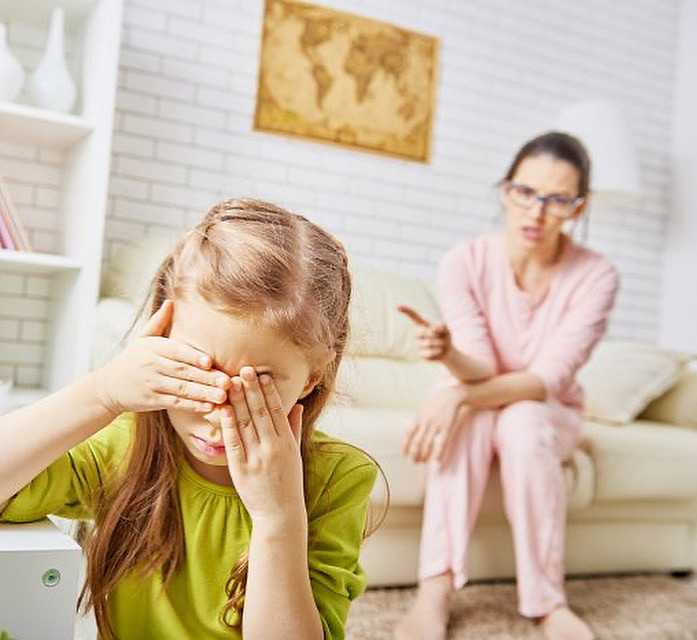 Почему нельзя ругаться при детях. мнение психолога
