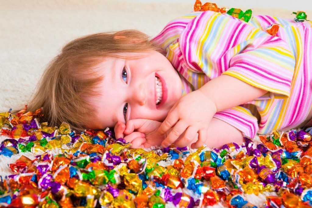 Топ-45 сладких подарков: что подарить любителю сладкого