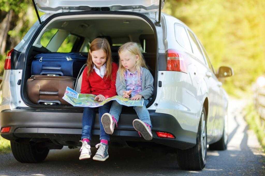 Чем занять ребенка в дороге – советы родителям