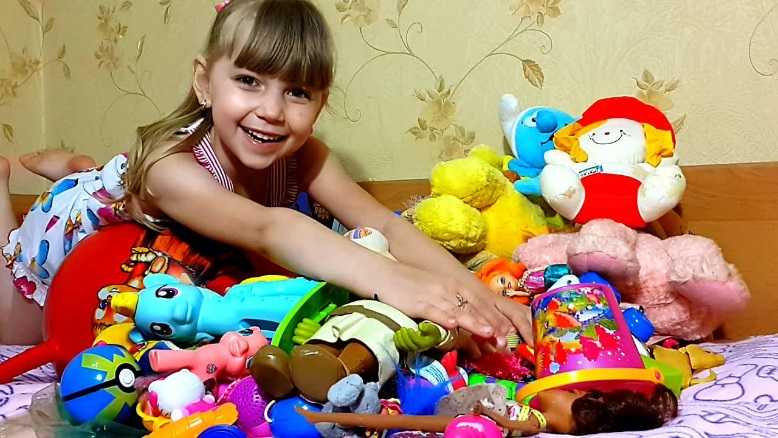 Топ-10 самых опасных игрушек для детей, видео и фото