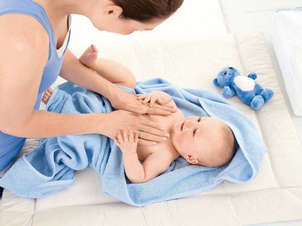 Как ухаживать за младенцем: информация для родителей