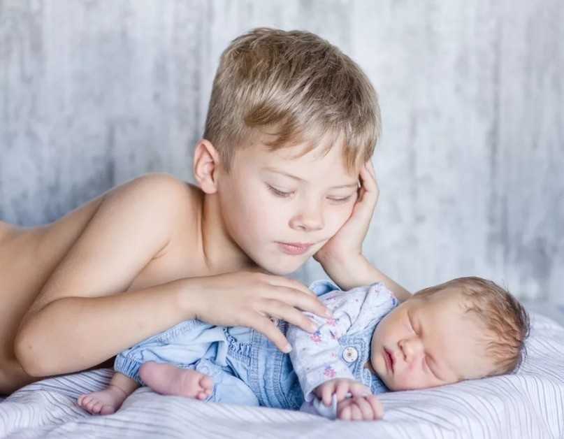 Как подготовить ребенка к рождению младшего: самые главные правила - parents.ru