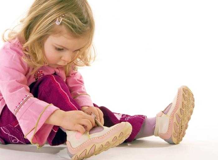 Как правильно выбрать обувь для ребенка от 1 до 2-х лет?