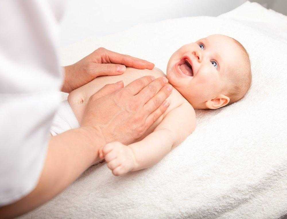 Зачем новорожденным и грудничкам нужен массаж?