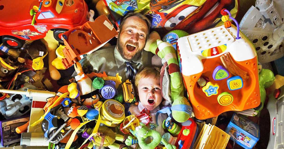 Чем меньше, тем лучше: 14 причин не покупать детям много игрушек - parents.ru