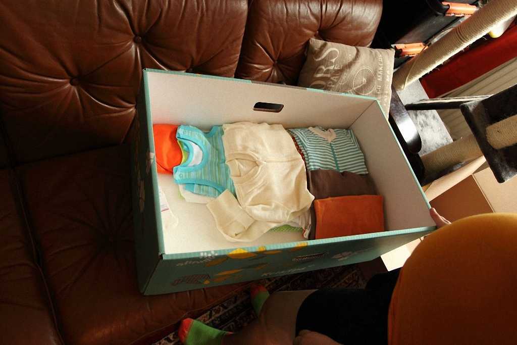 Дети в финляндии спят коробках. даже сейчас, в xxi веке, финские младенцы спят в коробках! и вот почему…. согласились ли бы вы положить своего новорождённого малыша в картонную коробку? в некоторых странах так поступают все