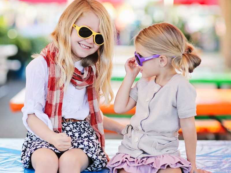 Солнцезащитные очки для детей. носить или не носить?